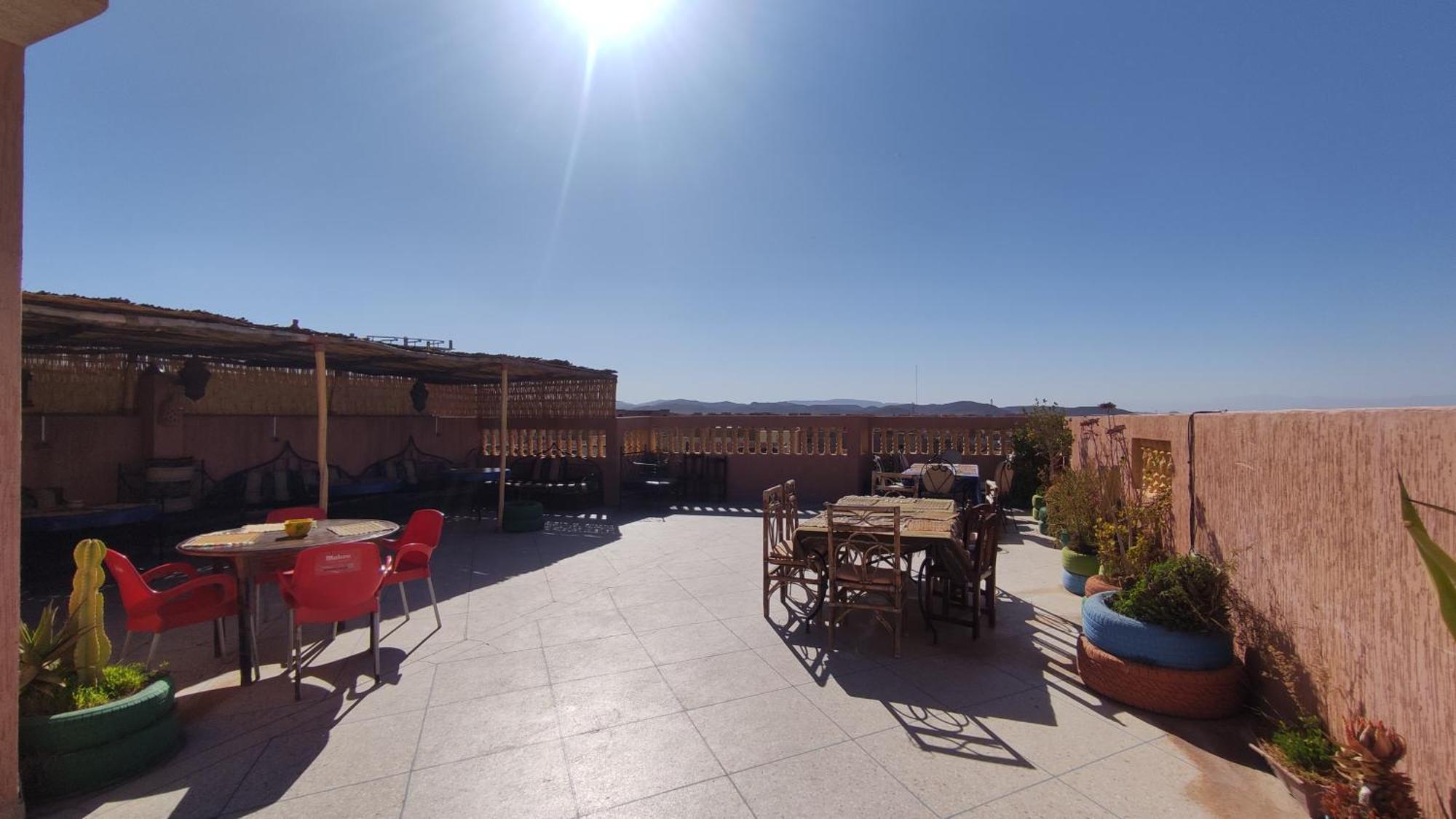Hostel Afgo Rooftop Уарзазат Экстерьер фото