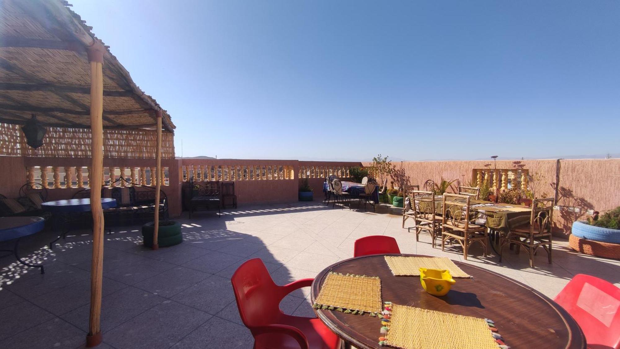 Hostel Afgo Rooftop Уарзазат Экстерьер фото