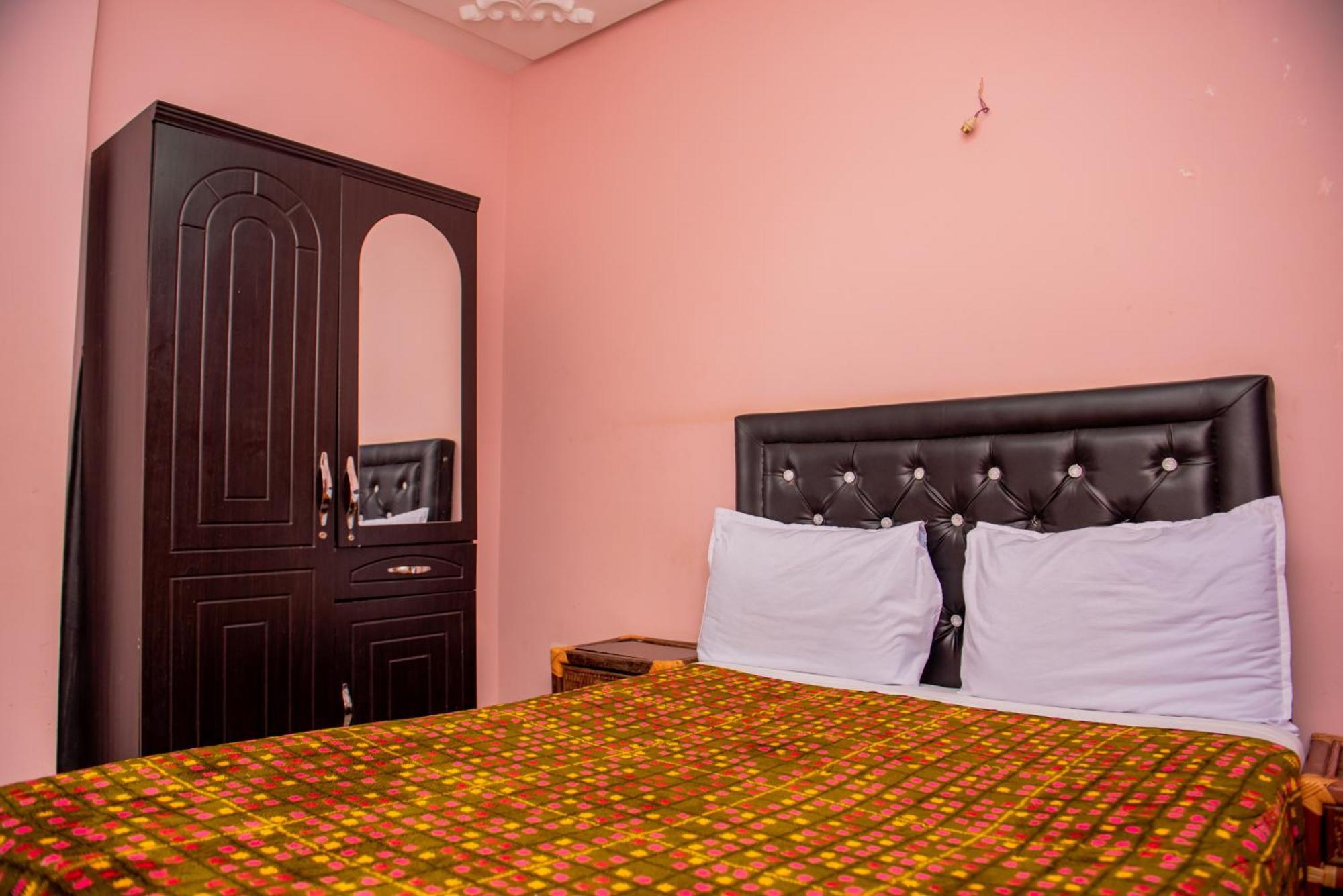 Hostel Afgo Rooftop Уарзазат Экстерьер фото